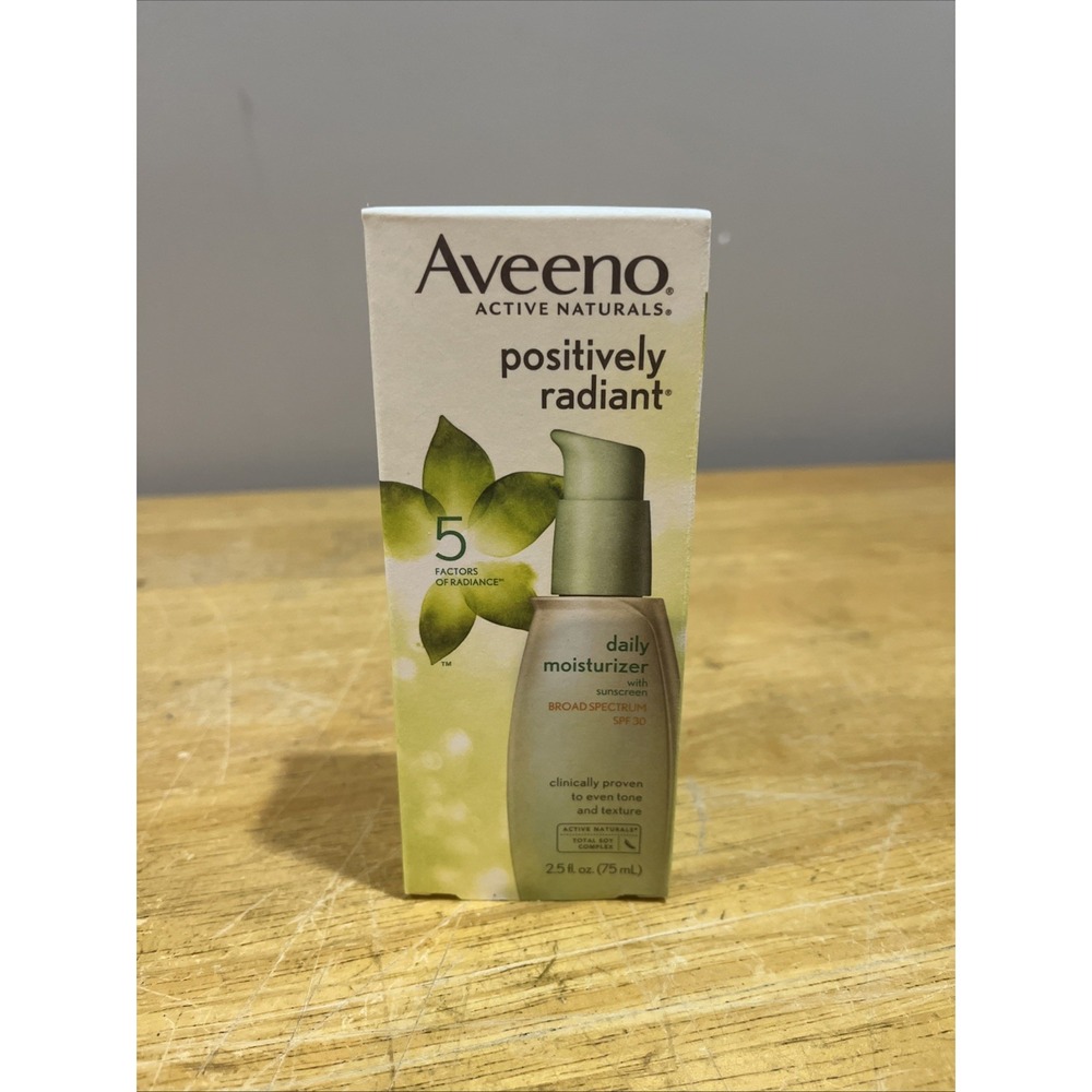 Aveeno Positively Radiant Daily Moisturizer SPF 30 2.5oz Discontinued‎ EXPIRED